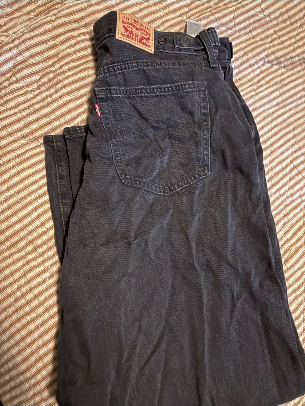 Levi's Black Wide Leg Cinch Jeans